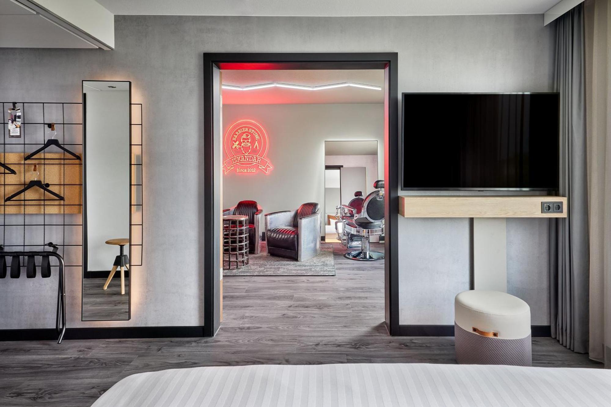 Moxy Bochum Hotel Exterior foto
